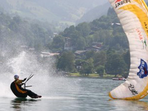 Paragliding im Skiurlaubsgebiet Zell am See