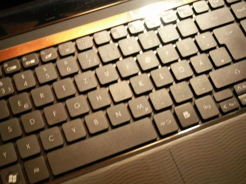 Laptop-Tastatur als Symbolbild für digitale Buchung