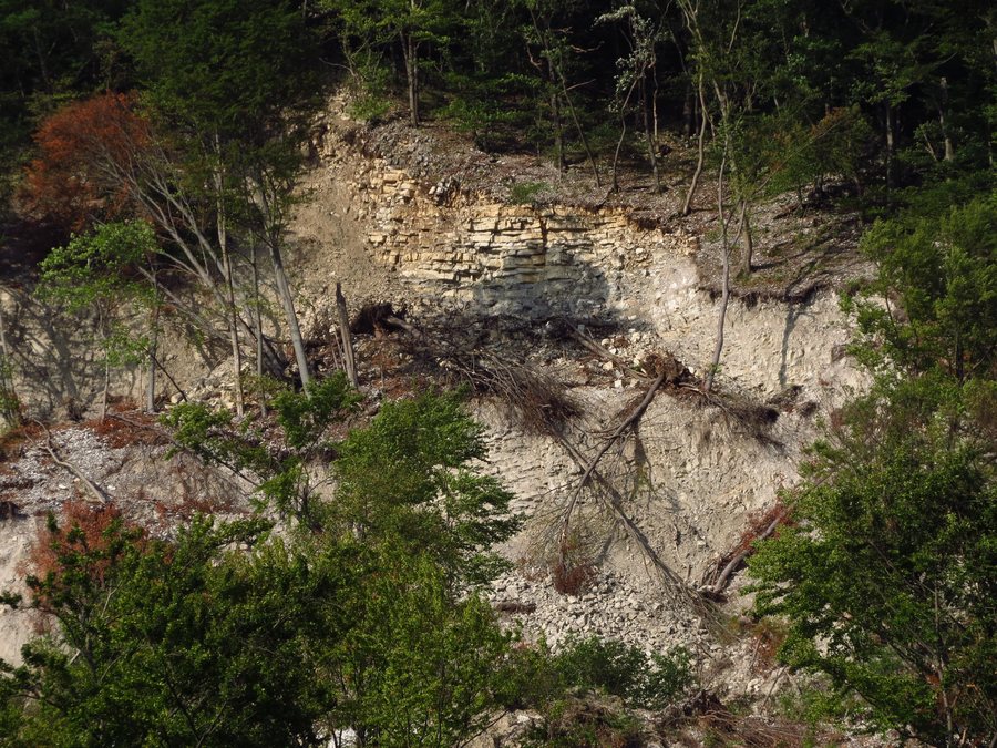 File:Öschingen Bergrutsch 4+.jpg