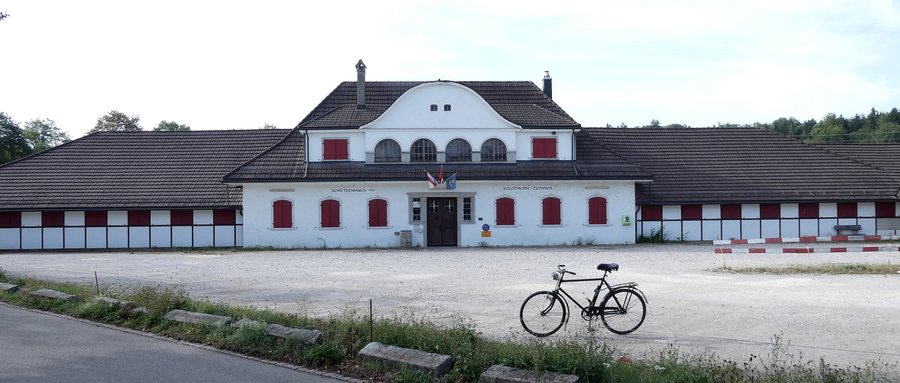 Zuchwil, Schützenhaus der Schützengesellschaft Solothurn-Zuchwil, Gebäude aus dem Jahr 1922, Totale