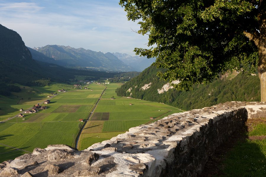 File:B-Ennetmoos-Rotzberg-Drachenried.jpg