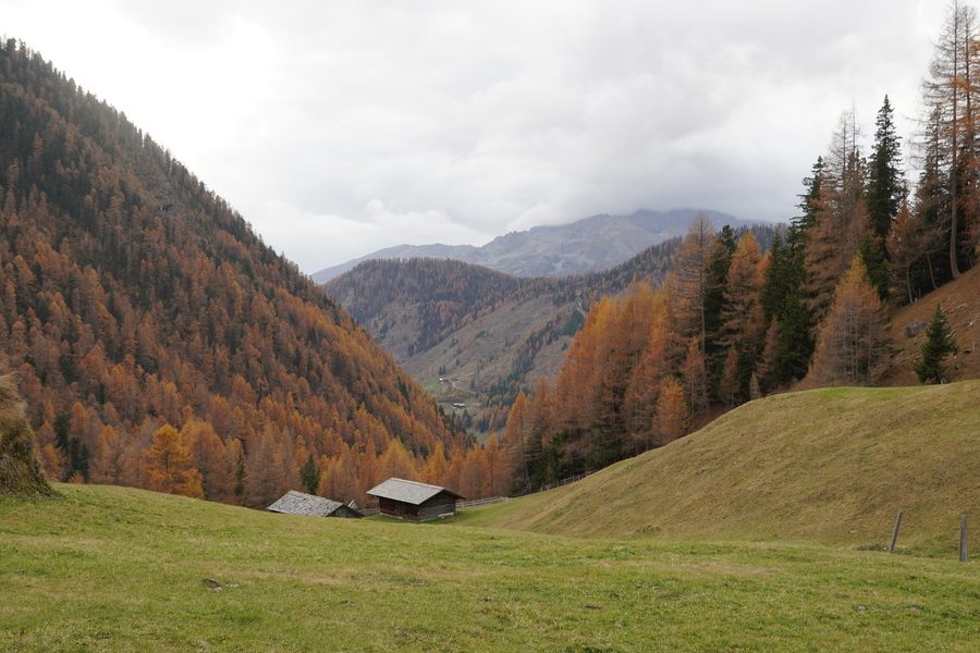 Alpine Landschaft mit Blick in Richtung Großkirchheim in Kärnten