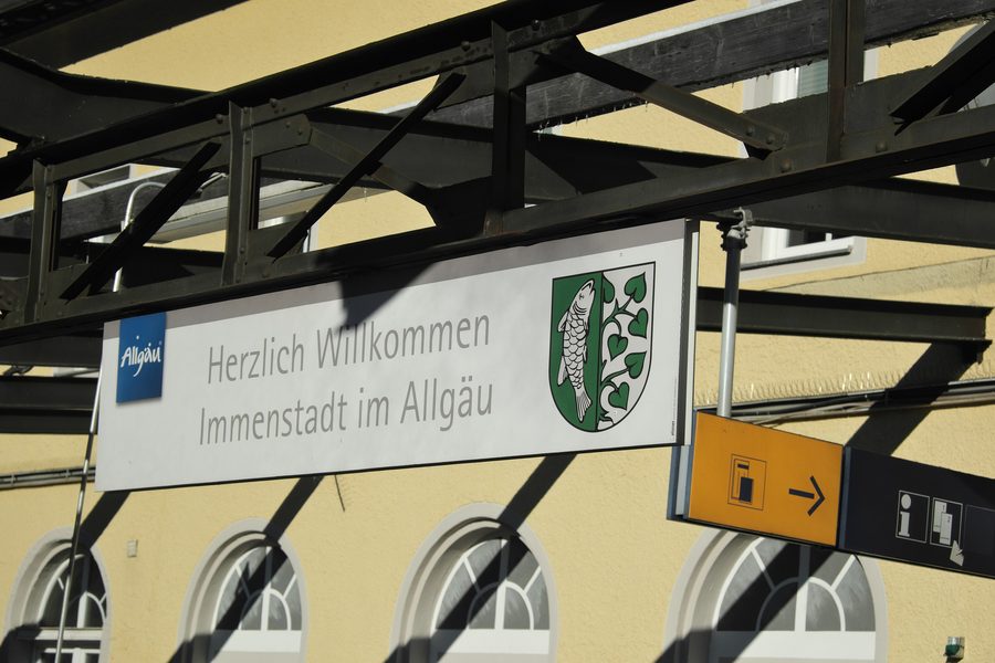 Bahnhof in Immenstadt im Allgäu im Landkreis Oberallgäu