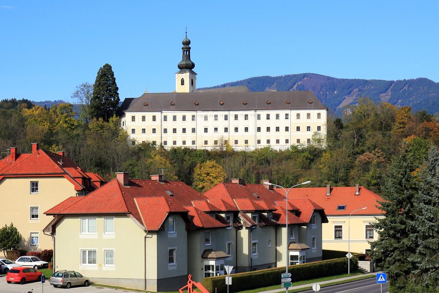 Südostansicht von Schloss Gloggnitz