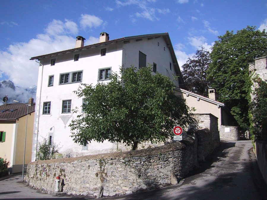 Stoffelhaus in Fürstenau im Kanton Graubünden