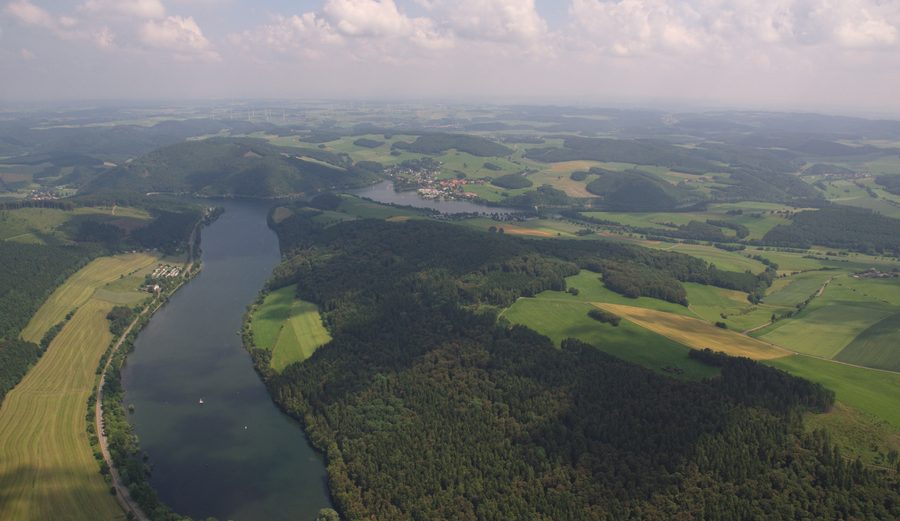 Luftaufnahme von Heringhausen am Diemelsee