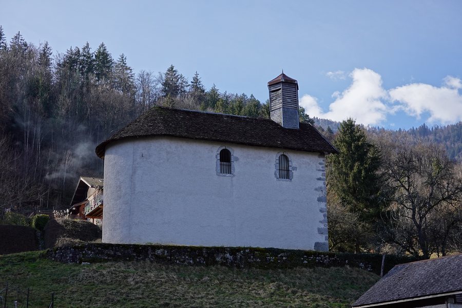 File:Chapelle @ Giez (50953661136).jpg