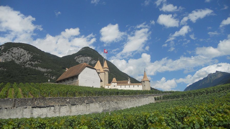 File:Chateau d’Aigle.jpg