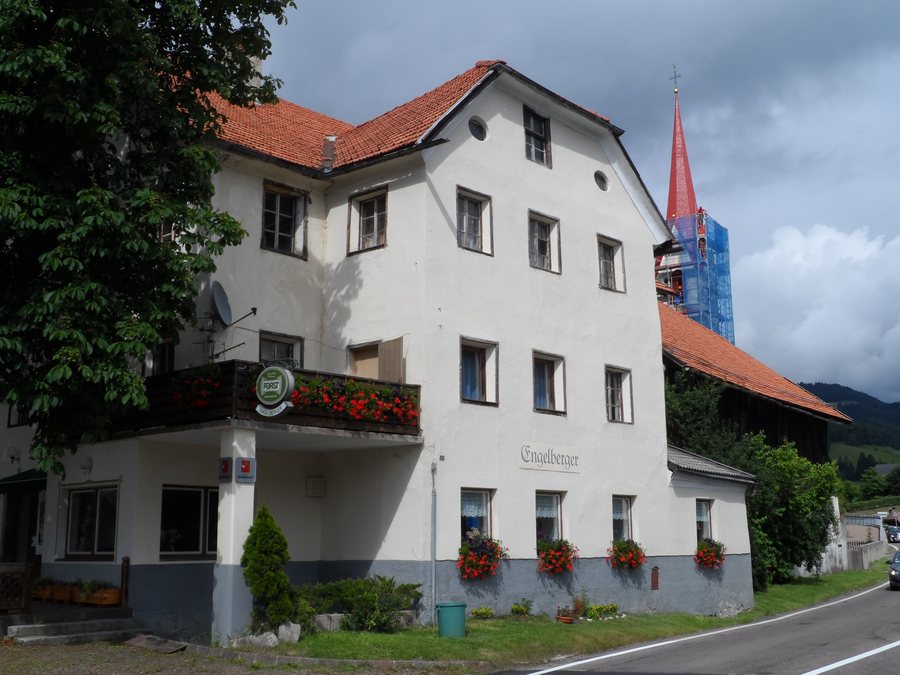 File:Percha-Gasthof-Engelberger.JPG