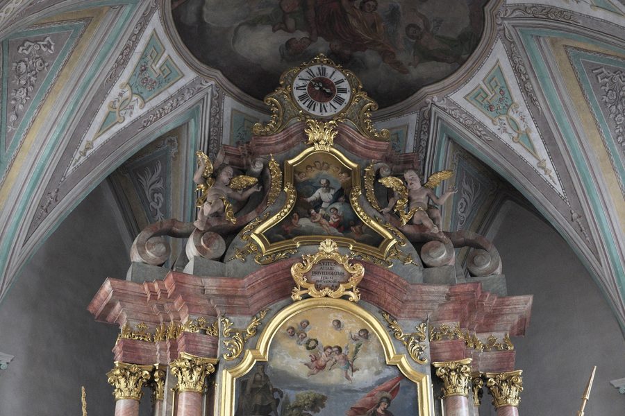 Hochaltar der katholischen Pfarrkirche St. Vitus in Nußdorf am Inn