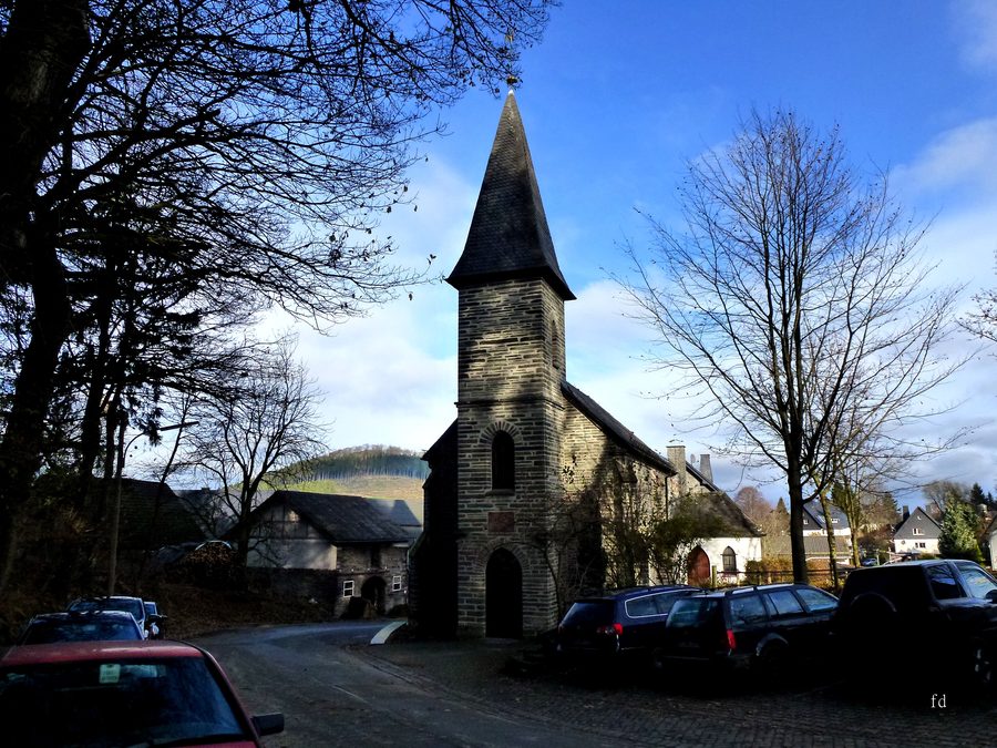 Kapelle St. Peter und Paul in Berlar