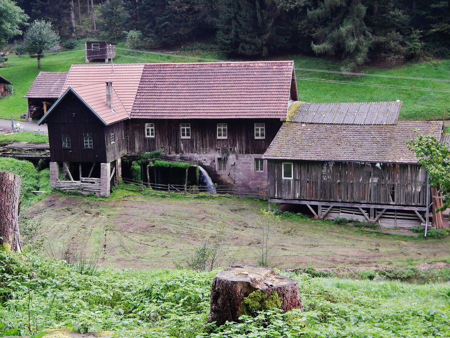 Teinachtal bei der Glasmühle in Neuweiler