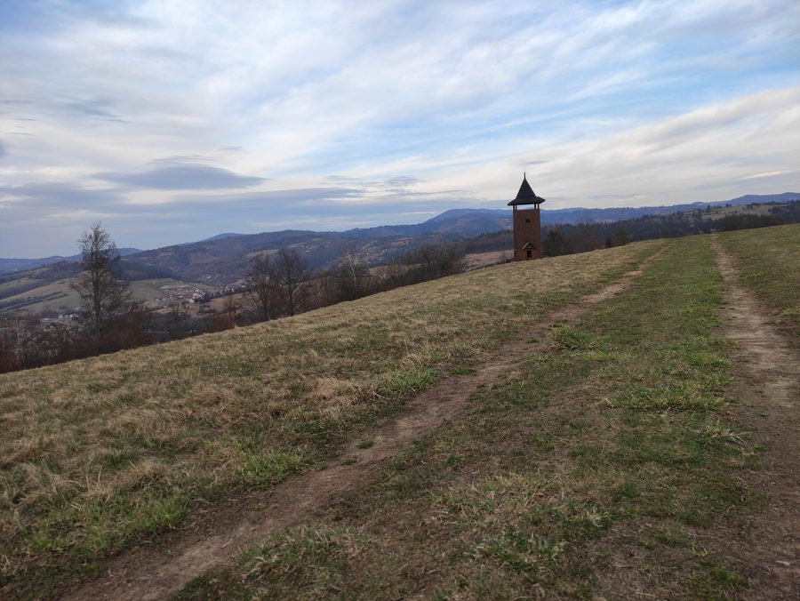 Aussichtsturm u Jantov auf dem Berg Diel in Krásno nad Kysucou, Slowakei