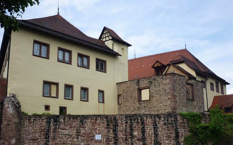 File:Neuenbürg-Schloss-6.jpg
