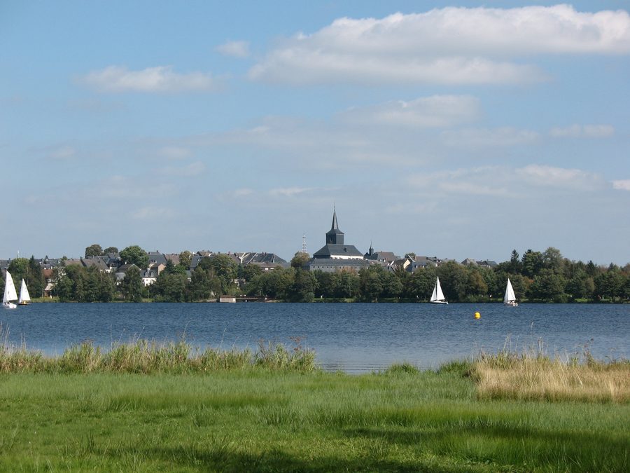 Weißenstädter See mit Blick auf Weißenstadt