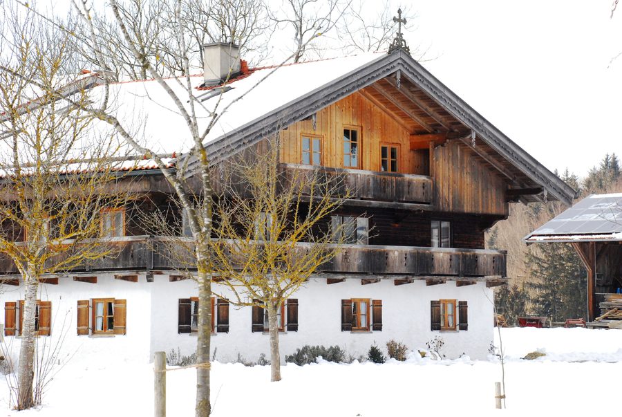 Bauernhaus in Ahrain bei Irschenberg im Landkreis Miesbach