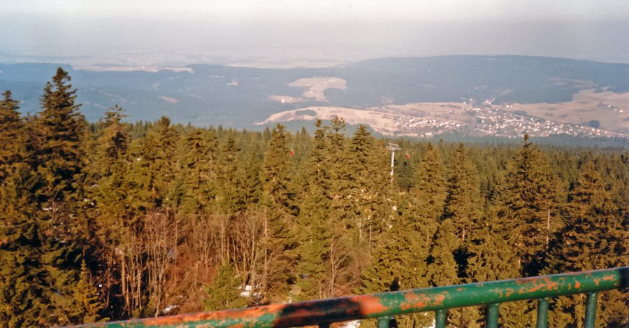 Blick vom Asenturm über Bischofsgrün und den Ochsenkopf