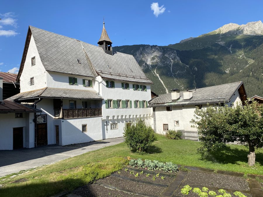 Kapuzinerhospiz in Salouf im Kanton Graubünden